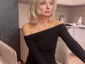 -Molly- bongacams stream image