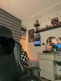 crystal_bunny7 stripchat stream image