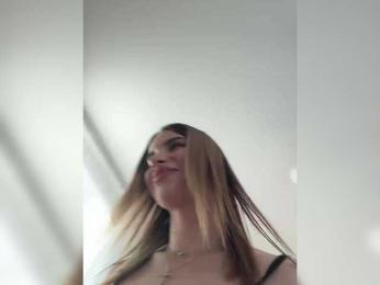 LedyMiya bongacams stream image