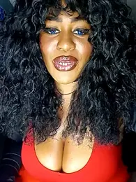 AmazonianMistress stripchat stream image