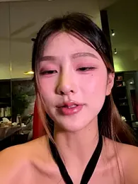 Kiki--2025 stripchat stream image