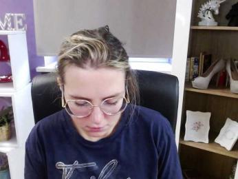 Soft-Zoey bongacams stream image