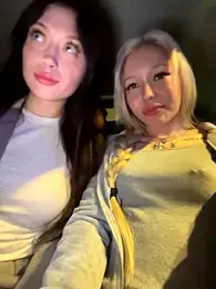 babydolll stripchat stream image