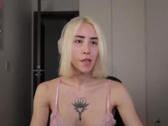 laliwhite chaturbate stream image