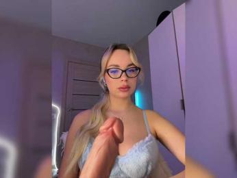 Mila-m bongacams stream image