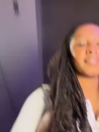 Your_Paris stripchat stream image