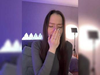 whiteTEA bongacams stream image