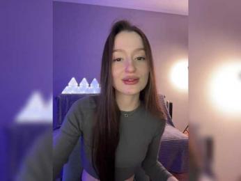 whiteTEA bongacams stream image