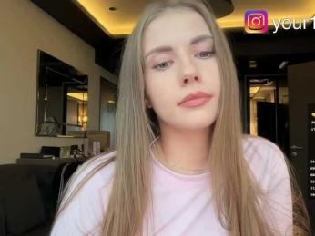 VikkiExtraCheese bongacams stream image