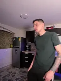 kevin_hotgirls stripchat stream image