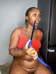 Pearl_00 stripchat stream image