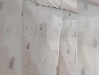 Angelia22 bongacams stream image