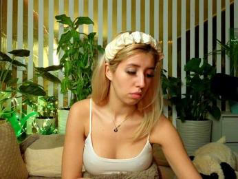 FlowwwerGirl bongacams stream image, 10.12.2025 03:40