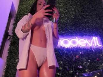 hotfallingdevil chaturbate stream image