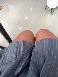 LIZ-06_ stripchat stream image