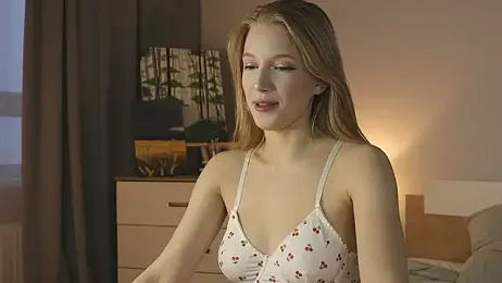 AliceLebel stripchat stream image