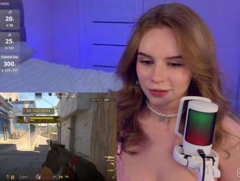 fymryn bongacams stream image