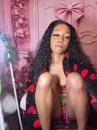 mismialove stripchat stream image