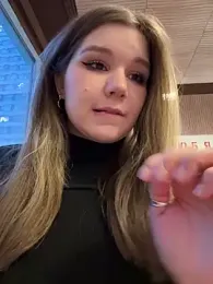 PumaShyXD stripchat stream image