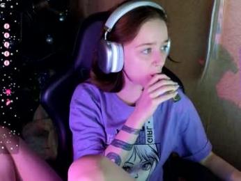 queen_kitty1818 chaturbate stream image