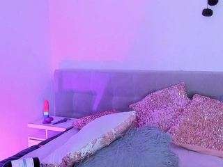 madelanecoote camsoda stream image