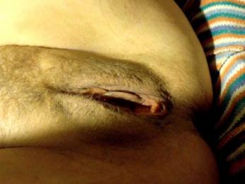 Frummi bongacams stream image