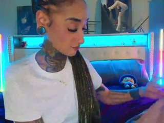 starryari69 camsoda stream image