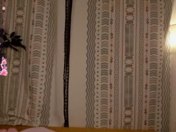 little_poetry chaturbate stream image