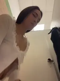 Holly_Play stripchat stream image