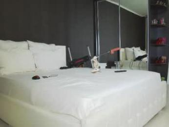 hefner_girl chaturbate stream image