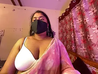 LouleyRanii stripchat stream image