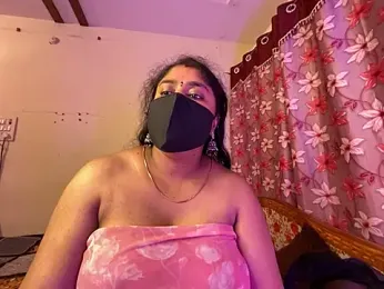 LouleyRanii stripchat stream image