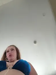 AndreaMood stripchat stream image