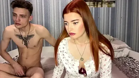 EmiliaCouple stripchat stream image