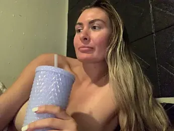 Alyssa_rhoades stripchat stream image