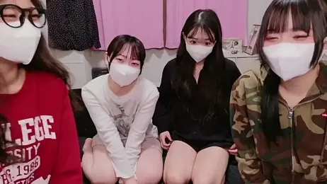 Mia--meow stripchat stream image