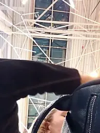 Bondgirl_013 stripchat stream image