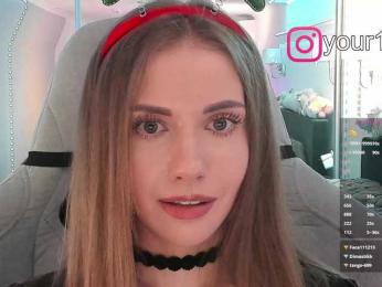 VikkiExtraCheese bongacams stream image