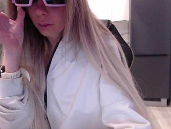 blondalina bongacams stream image