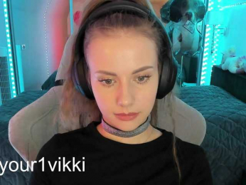 VikkiExtraCheese bongacams stream image