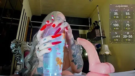 spicyxmilf stripchat stream image