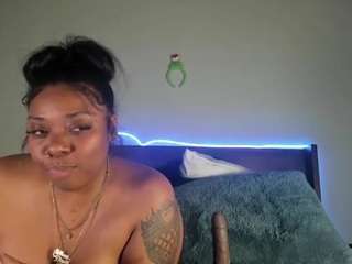 siennadivyne camsoda stream image