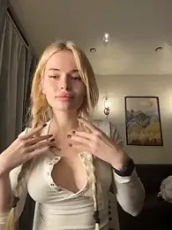 Vladamais stripchat stream image