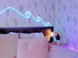 emyliesander camsoda stream image