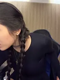 Sarasanders_4 stripchat stream image