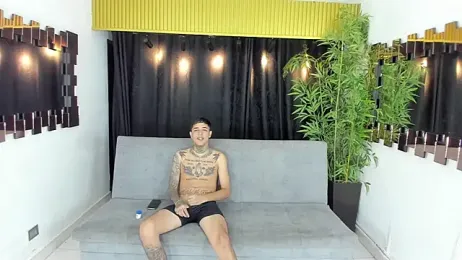 golden_girl_house stripchat stream image