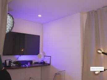 annieguzman_ chaturbate stream image