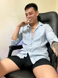 latava stripchat stream image