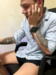 latava stripchat stream image