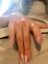 alicee16 stripchat stream image